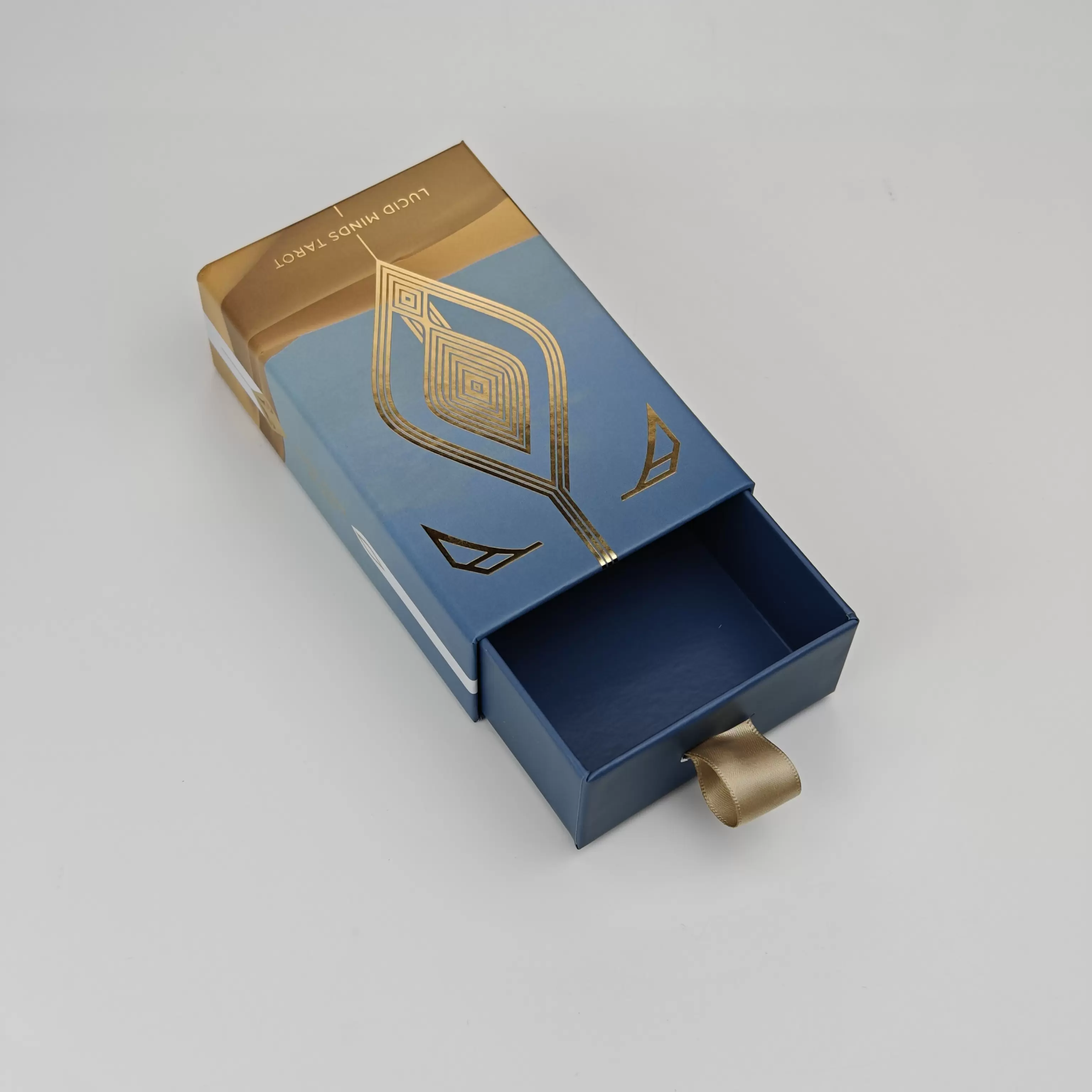 段ボール製引き出しギフトボックス