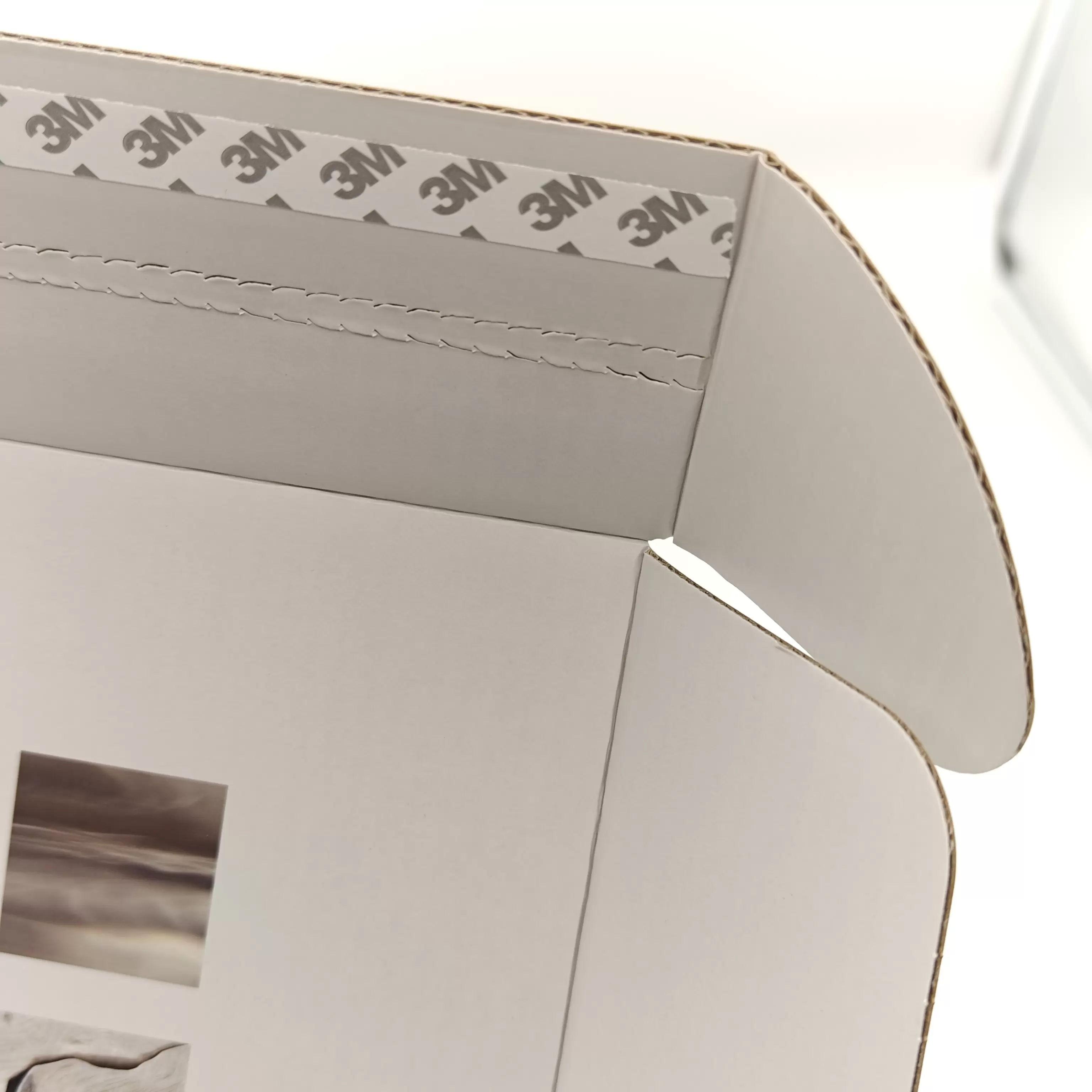 段ボール製の郵便受け 段ボール製の郵便受け